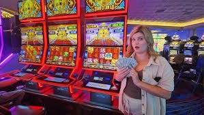 exototo slot esports integration with live slots
